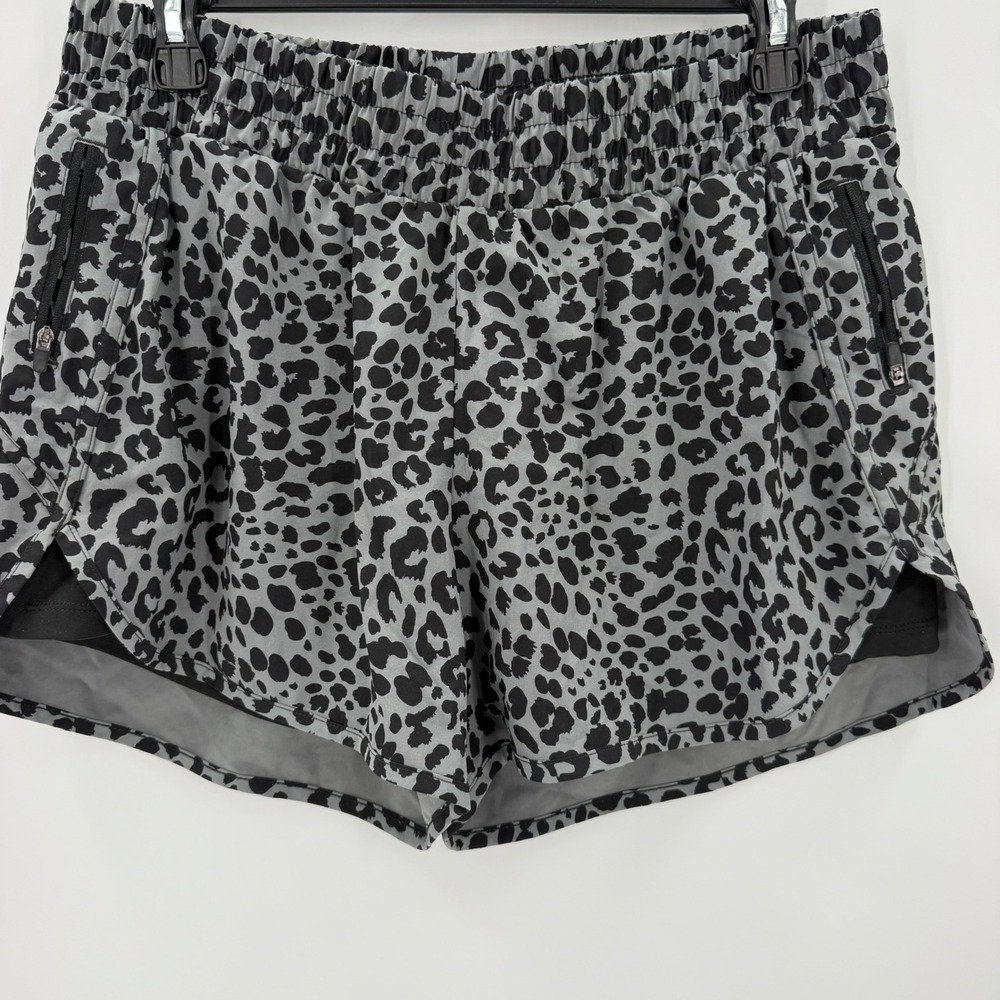 SOLD! Avia women's large gray black Leopard Print running shorts Athletic